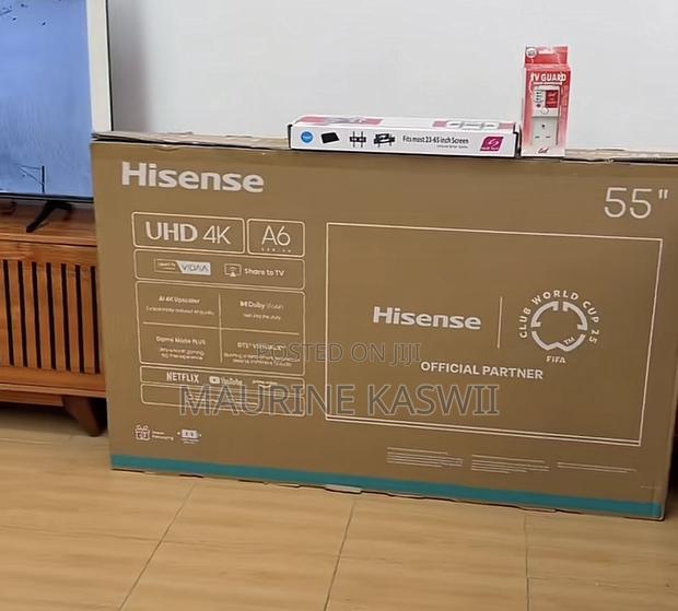 Hisense 55” Uhd With Voice Control Remote - main view