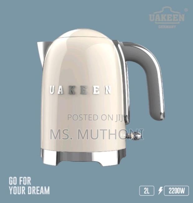 White 2l Premium Electric Kettle - thumbnail 2