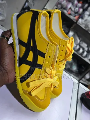 Classic Tiger Ladies Shoes