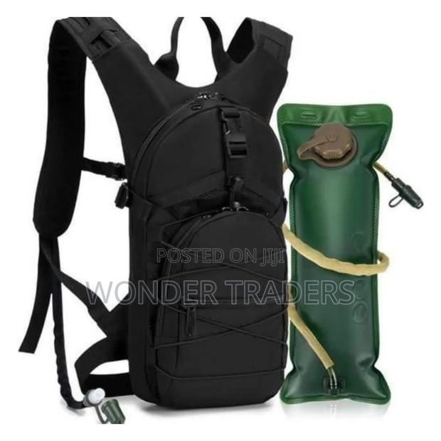 *Hydration Camel Backpack With 3litres Water Bag* - thumbnail 2