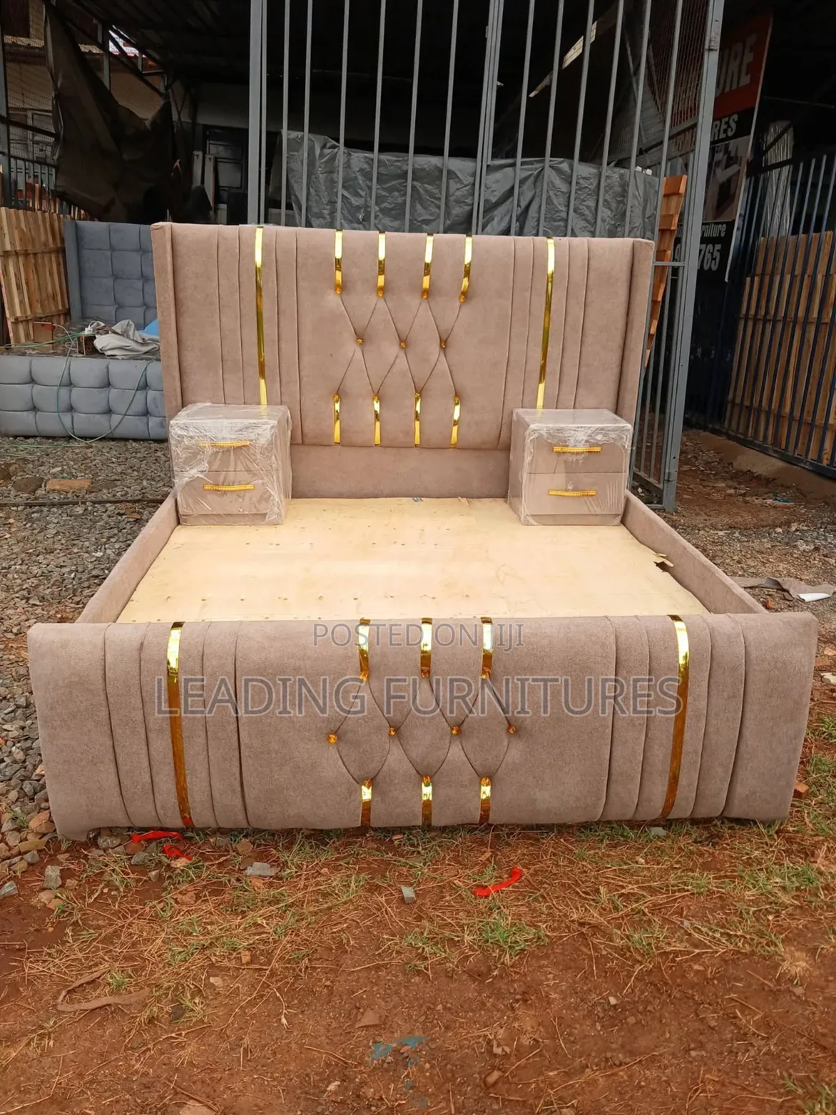 5x6 +2 Sides Light Brown With Gold Lines