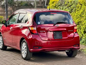 Nissan Note 2019 Red
