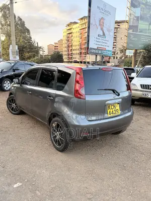 Nissan Note 2010 Gray