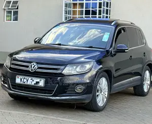 Volkswagen Tiguan S 2013 Black