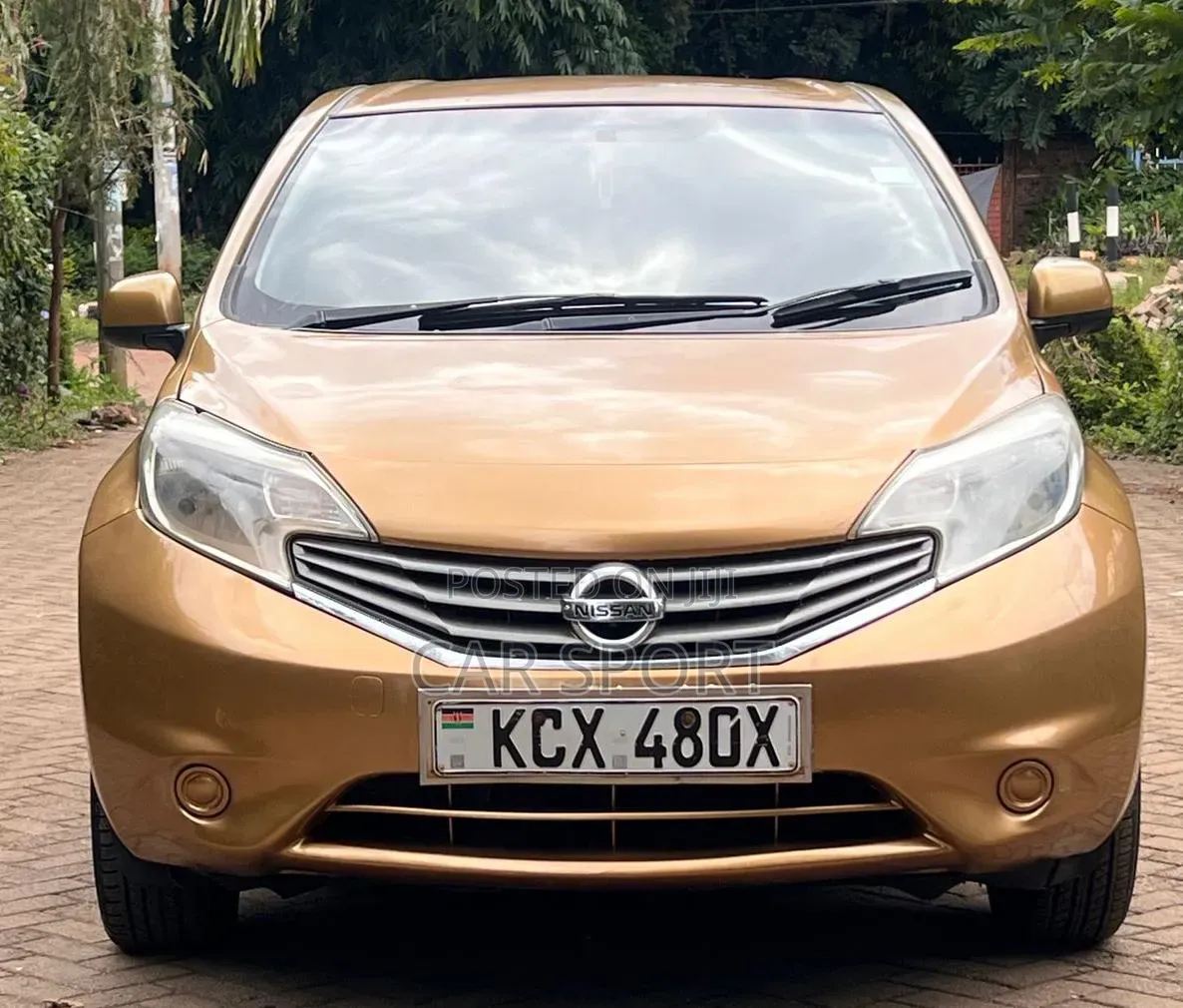 Nissan Note 2012 Gold