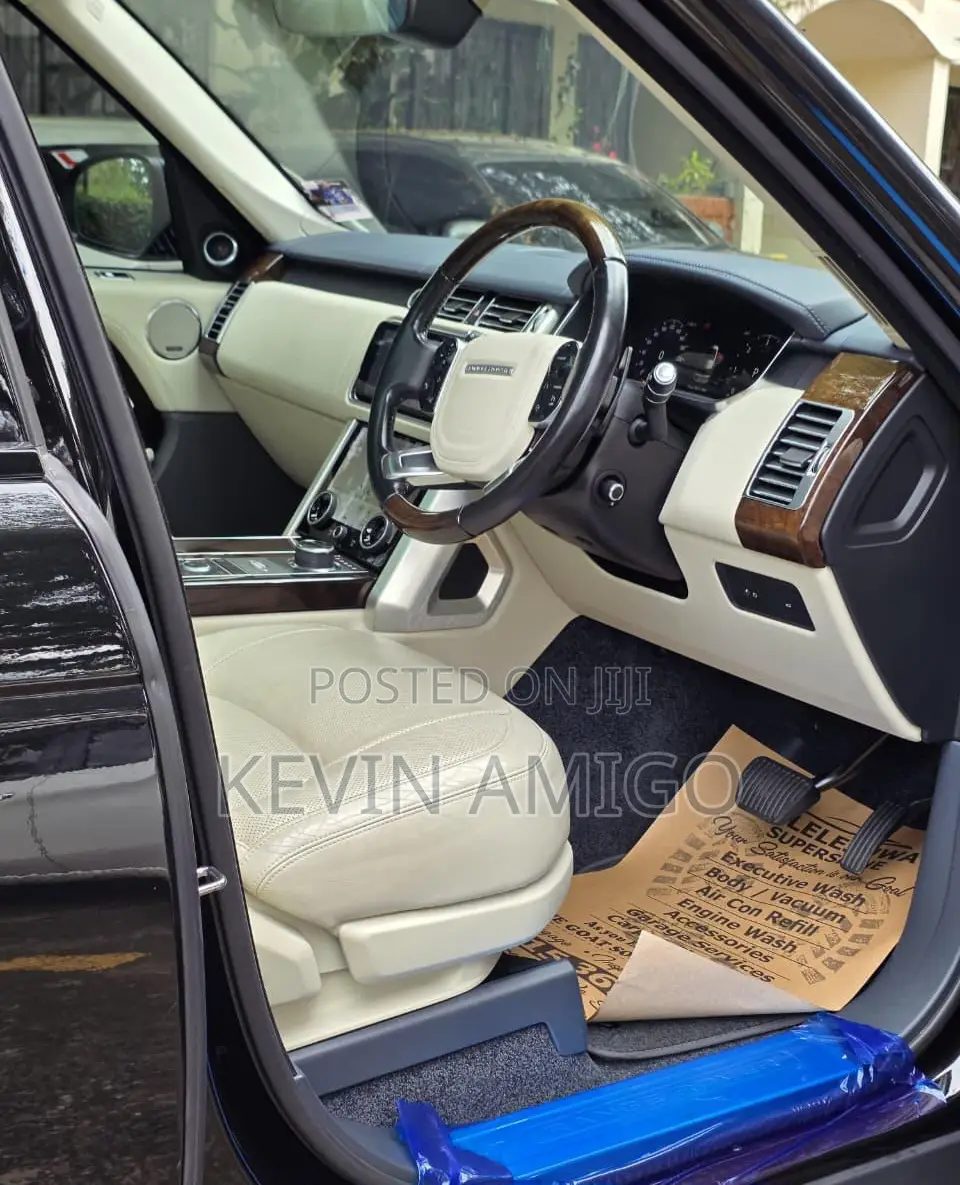 Land Rover Range Rover Vogue 2019 Gray