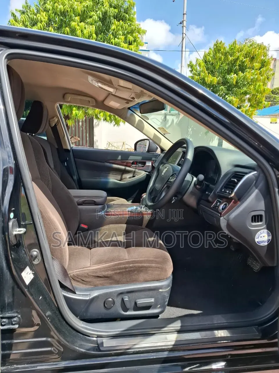 Toyota Crown 2016 Black
