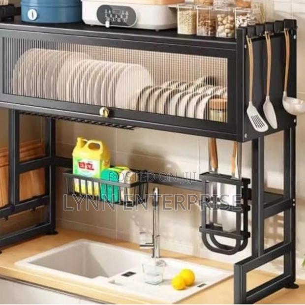 Best Quality 1 Layer Over the Sink With Glass