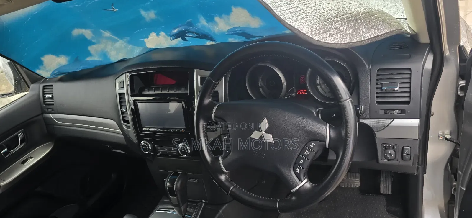 Mitsubishi Pajero 2019 Silver