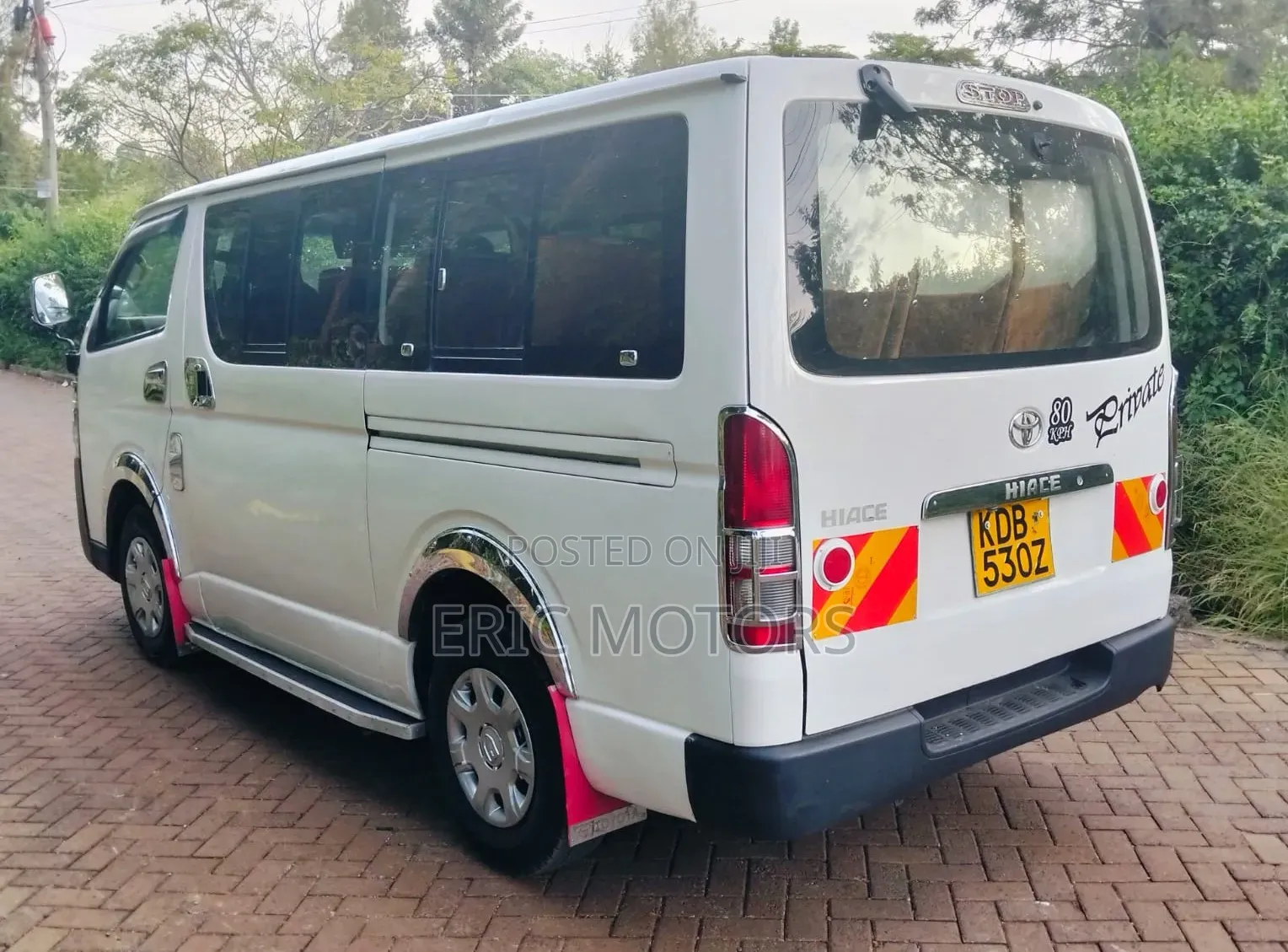 Toyota HiAce 2014 White