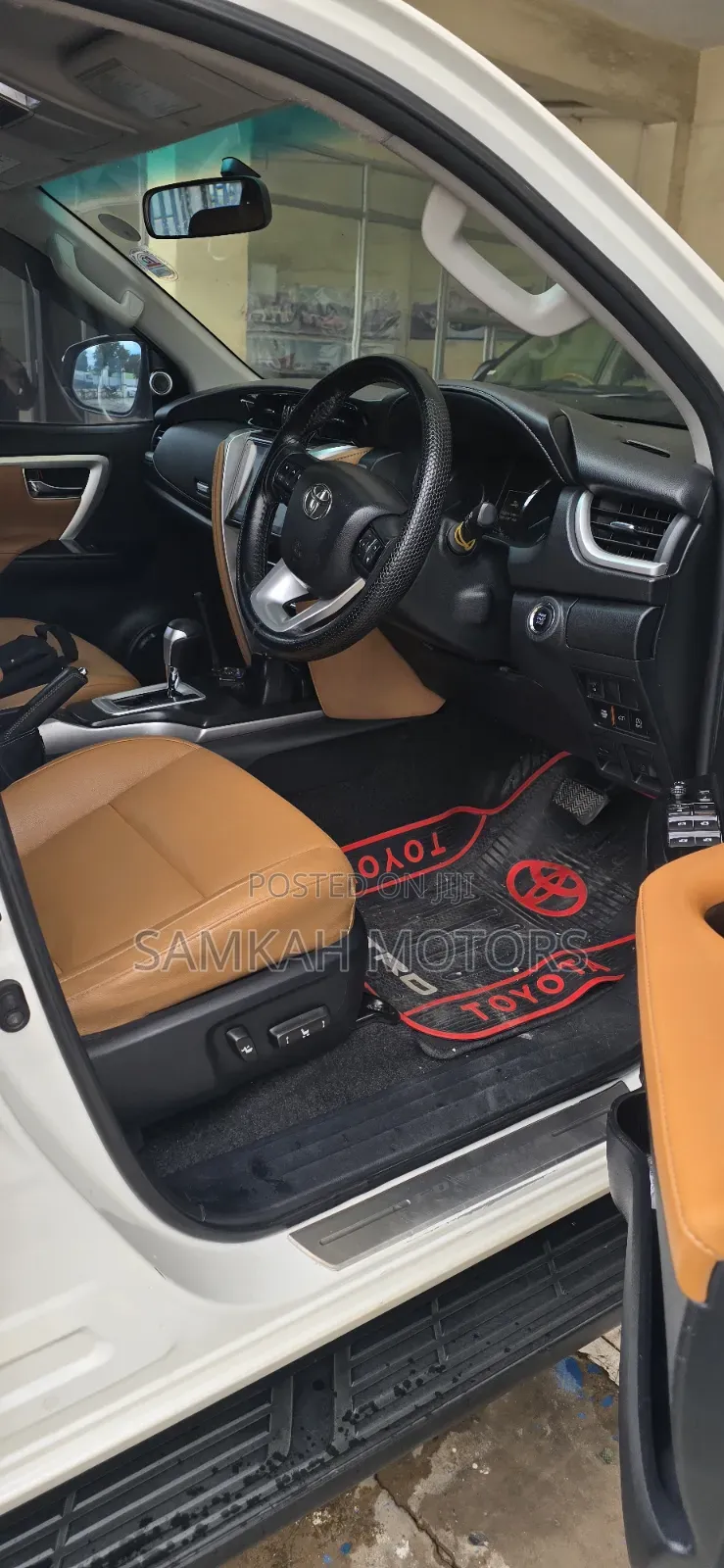 Toyota Fortuner 2019 White