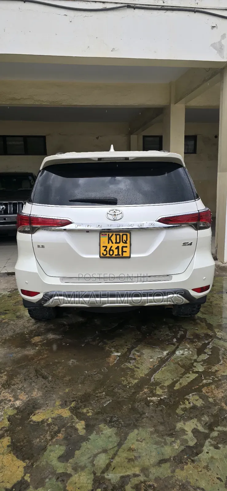 Toyota Fortuner 2019 White