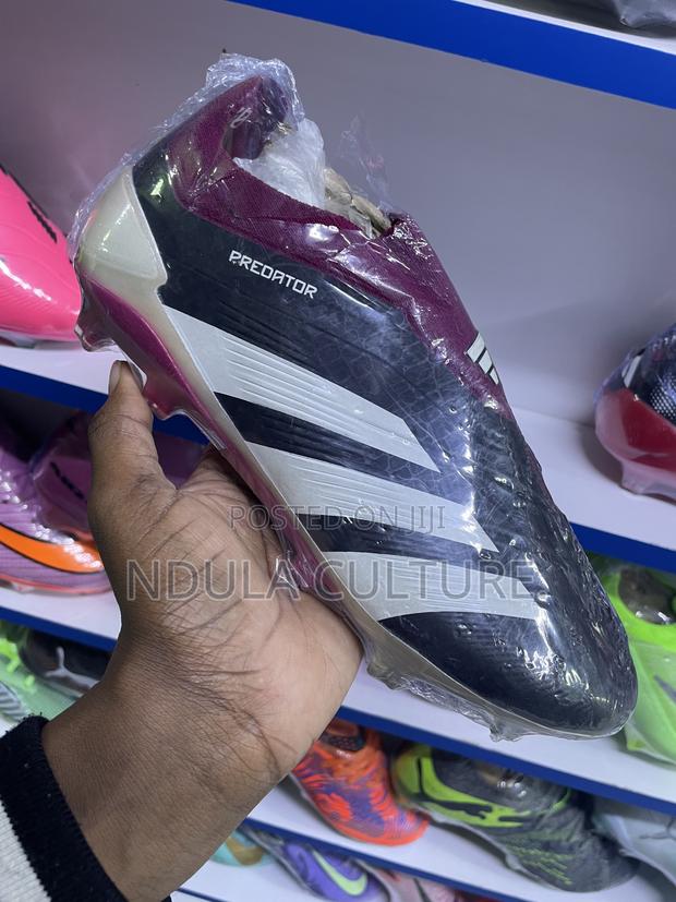 Adidas Predator Elite Soccer Shoes - thumbnail 3