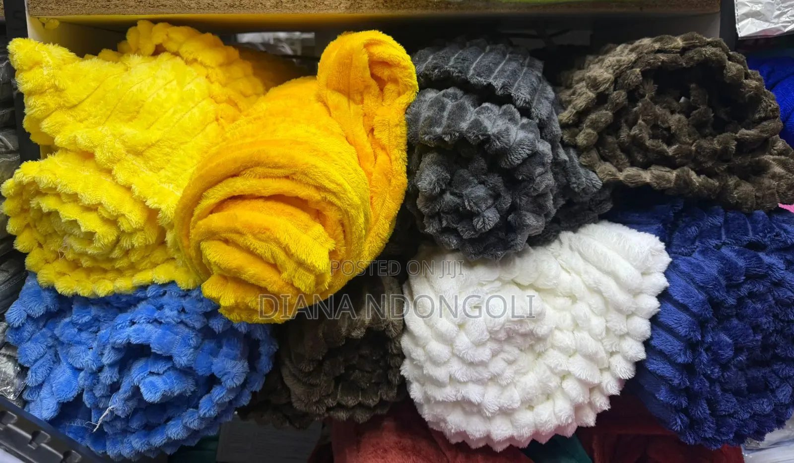 * *Velvet Fleece Blankets* * *Quality and Heavy* Plain 6x6