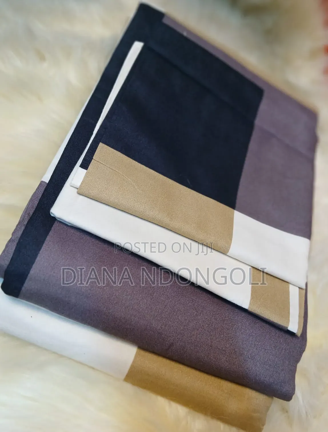 *4 Pieces Bedsheet Restoked*
 2 Flat Bedsheet
2 Pillowcases.