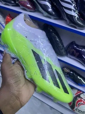 Messi Crazy Fast Football Shoes