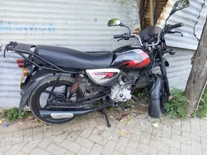 Bajaj Boxer 2020 Black