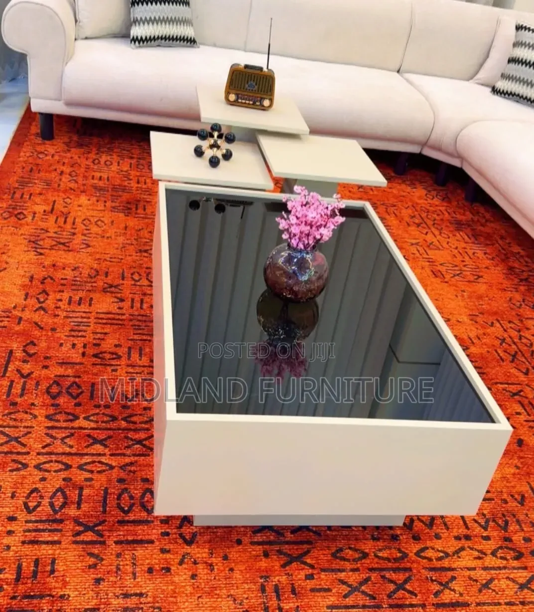 Coffee Table .Pay on Delivery 