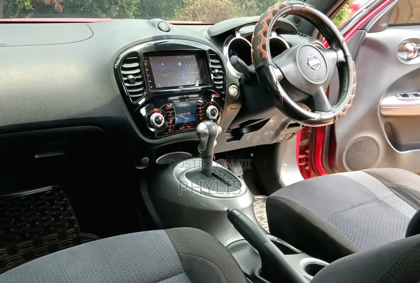 Nissan Juke 2015 Red