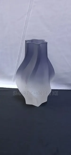 Medium Nordic Glass Flower Vase