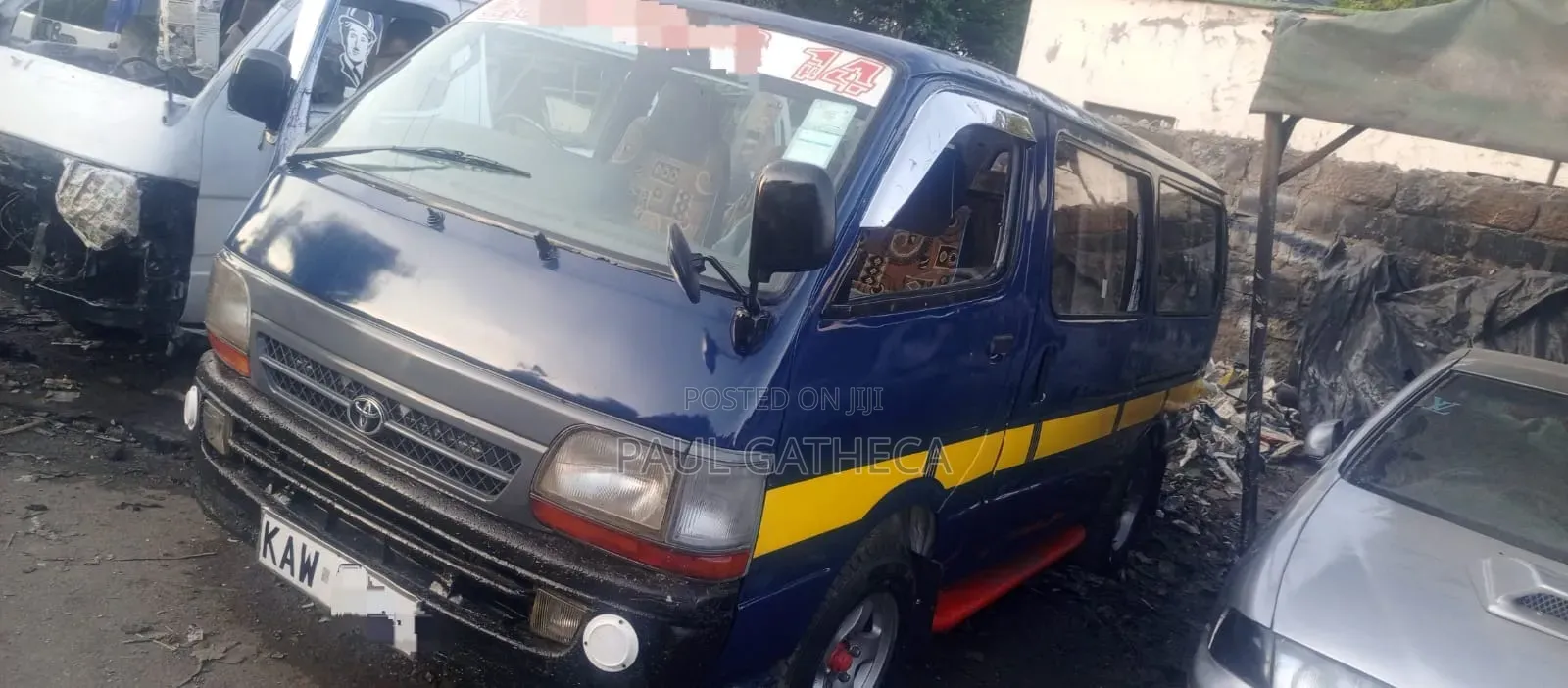 Toyota HiAce 1999 Blue