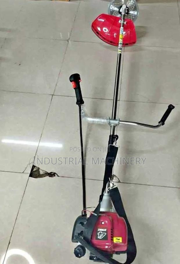 A Brush Cutting Machine