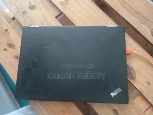Laptop Lenovo ThinkPad Yoga 370 8GB Intel Core i5 SSD 256GB