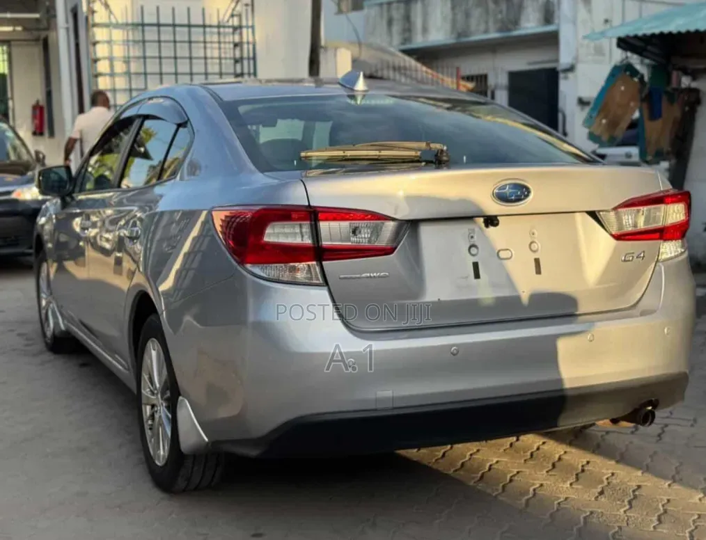Subaru Impreza 2.0i Sport AWD 2019 Silver
