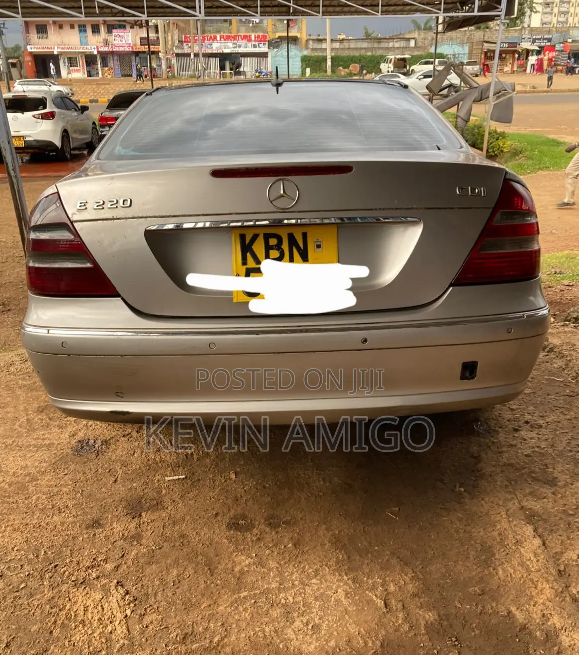 Mercedes-Benz E220 2004 Silver