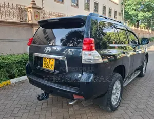 Toyota Land Cruiser Prado 2012 Black