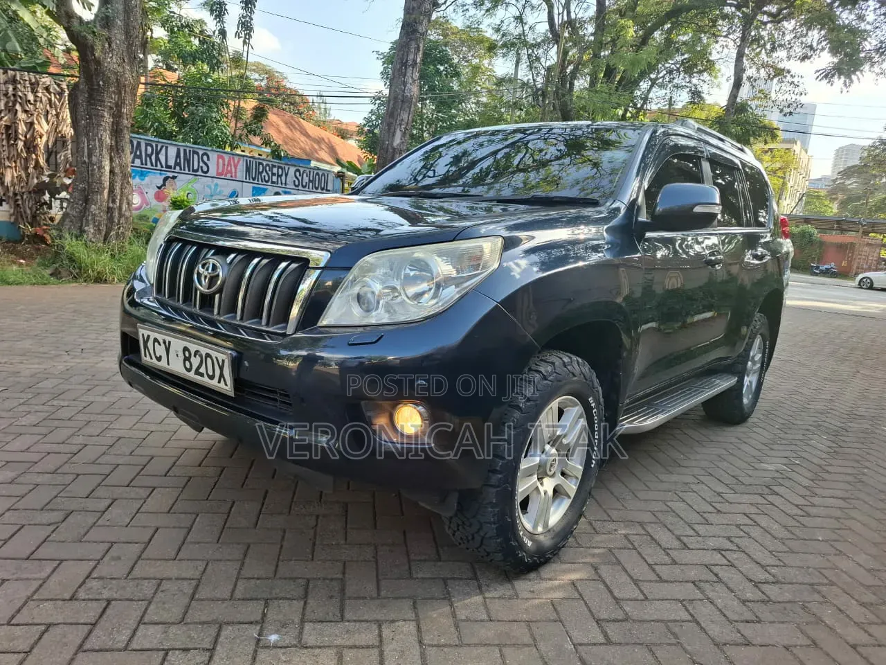 Toyota Land Cruiser Prado 2012 Black
