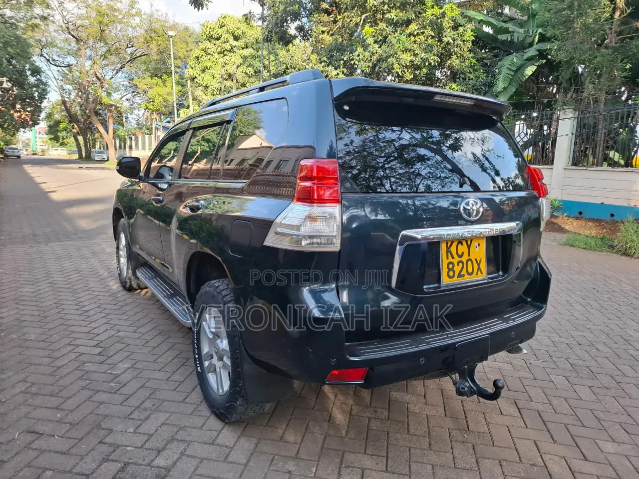 Toyota Land Cruiser Prado 2012 Black