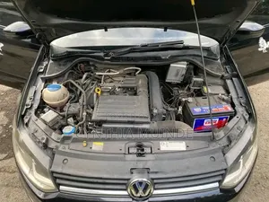 Volkswagen Polo 2015 Black
