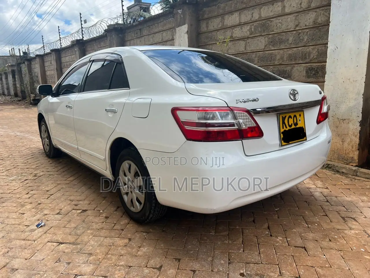 Toyota Premio 2012 White