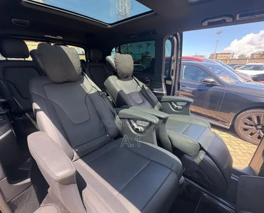 Mercedes-Benz V-Class 2019 Black