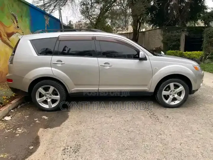 Mitsubishi Outlander 2008 Silver