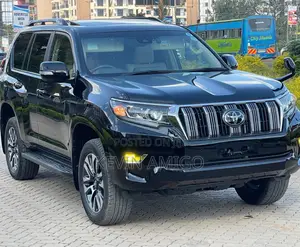 Toyota Land Cruiser Prado 2.7 2022 Black