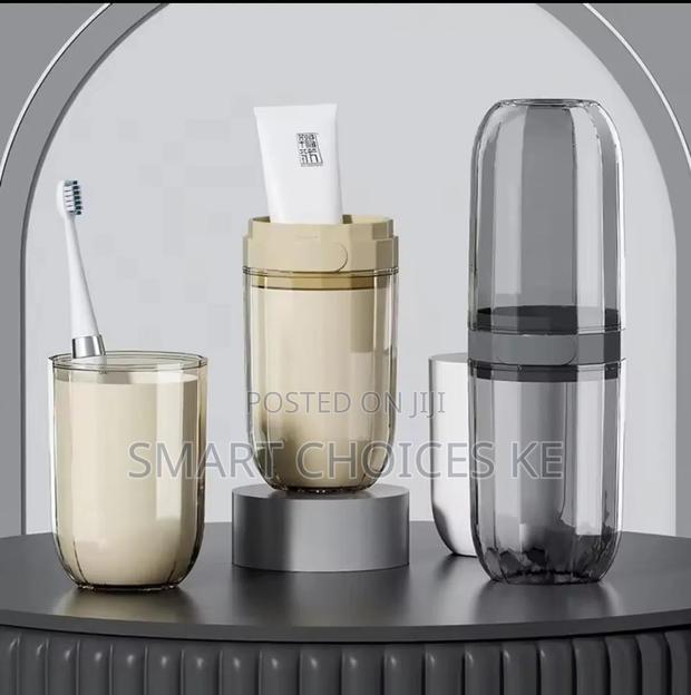 Bigger Portable Travel Toothbrush Holder With 4 Cups