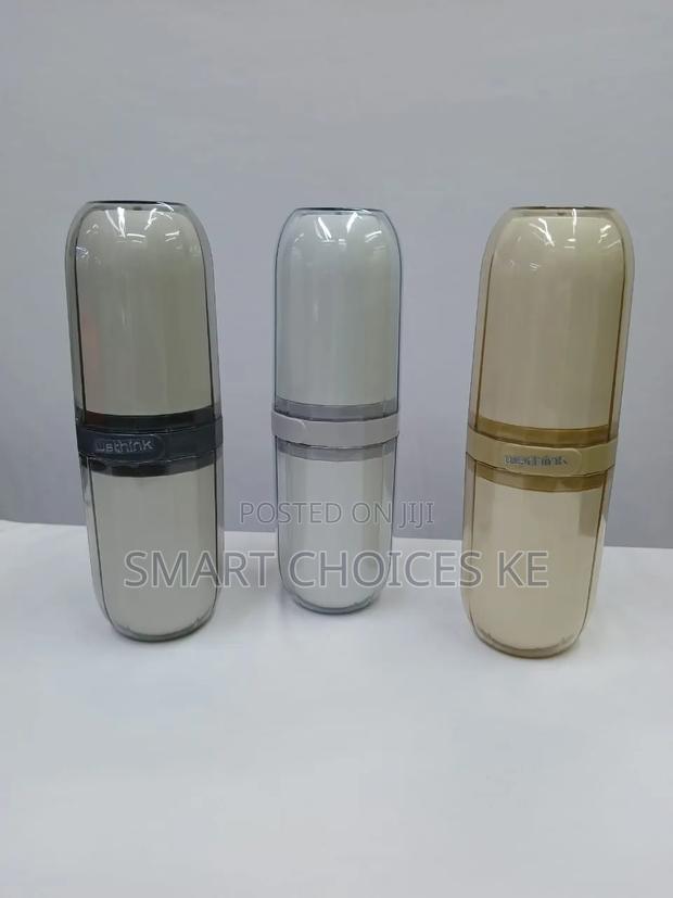 Bigger Portable Travel Toothbrush Holder With 4 Cups - thumbnail 11