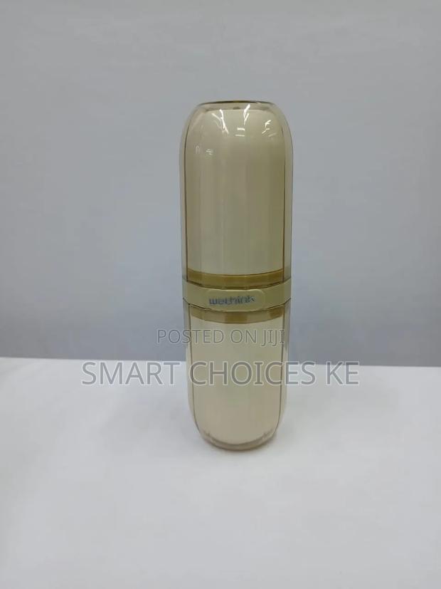 Bigger Portable Travel Toothbrush Holder With 4 Cups - thumbnail 13