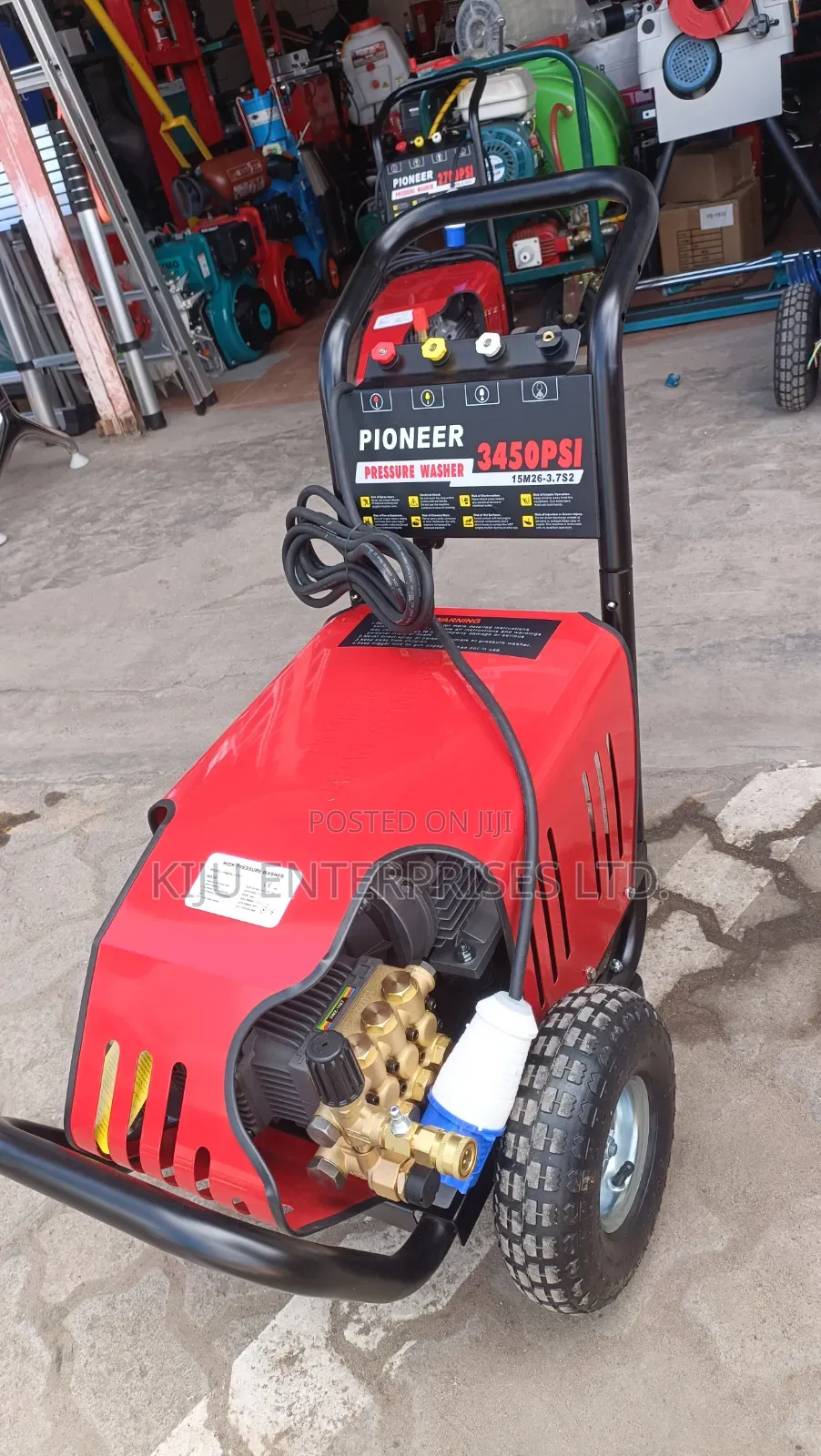 Pioneer 3450psi Carwash Machine