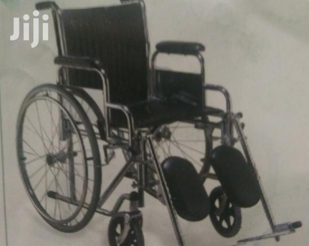 Standard Wheel Chair With Detachable Armrest - main view