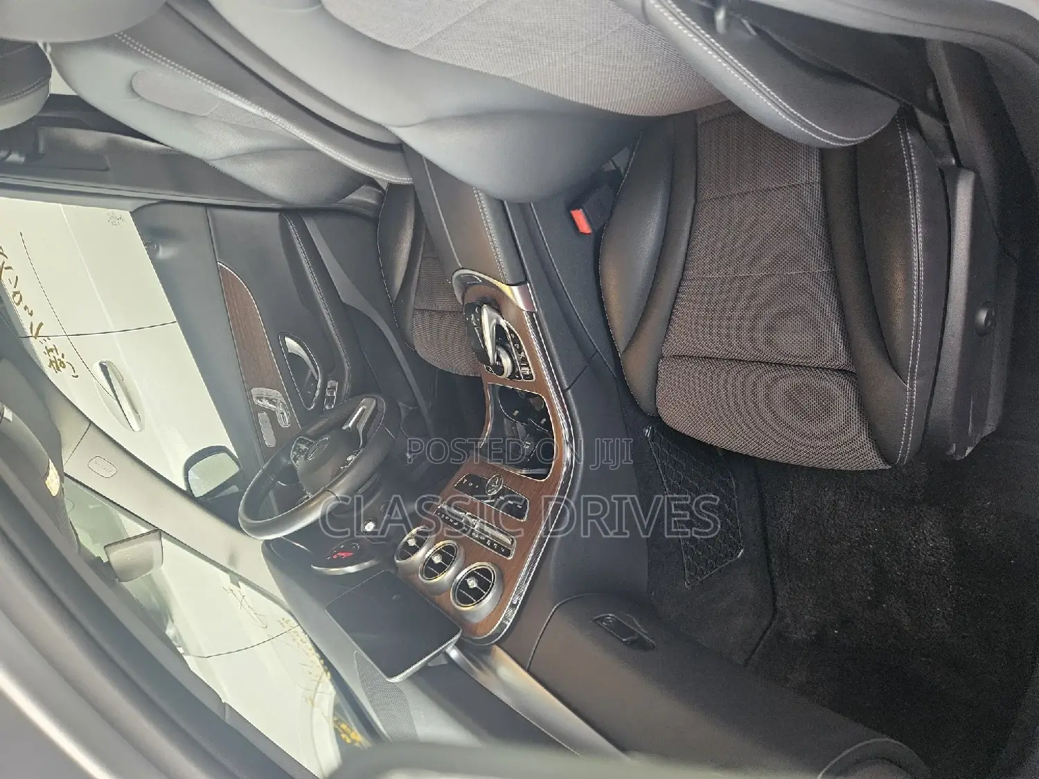 Mercedes-Benz C200 2019 Silver
