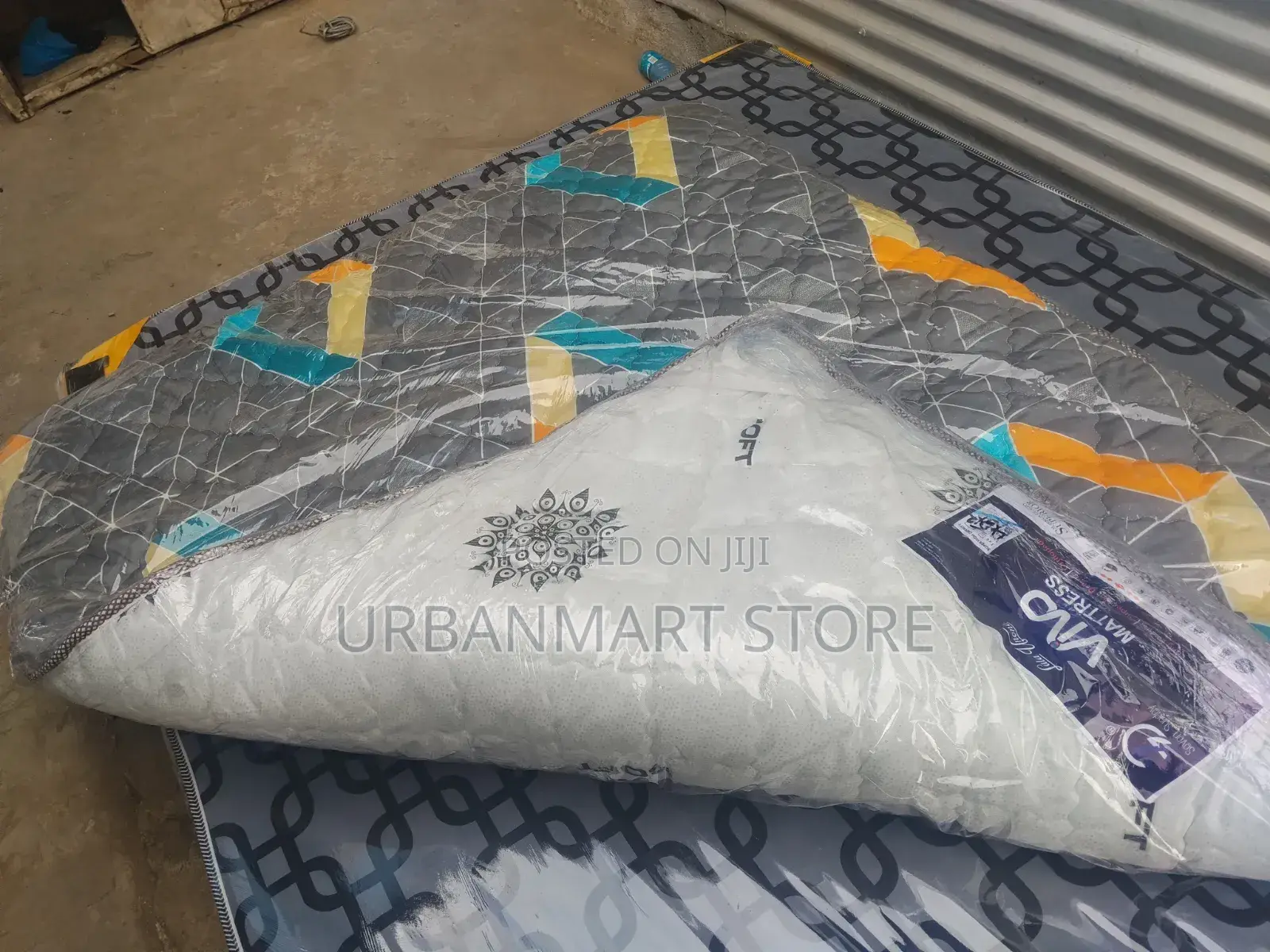 Memory Foam Mattress Topper 4x6-Soft and Thick