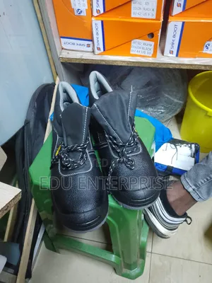 Safety Boots Size 39,-44