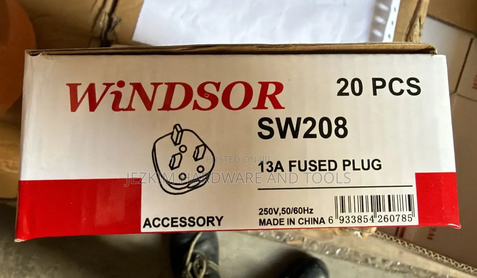 Fused Top Plugs 13a