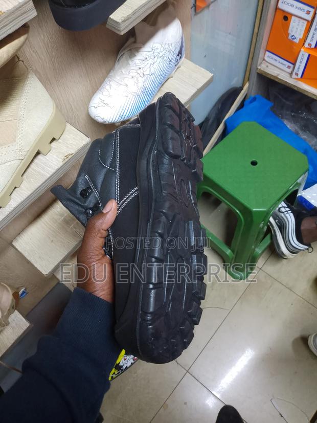 Safety Boots / All Size Available - thumbnail 2