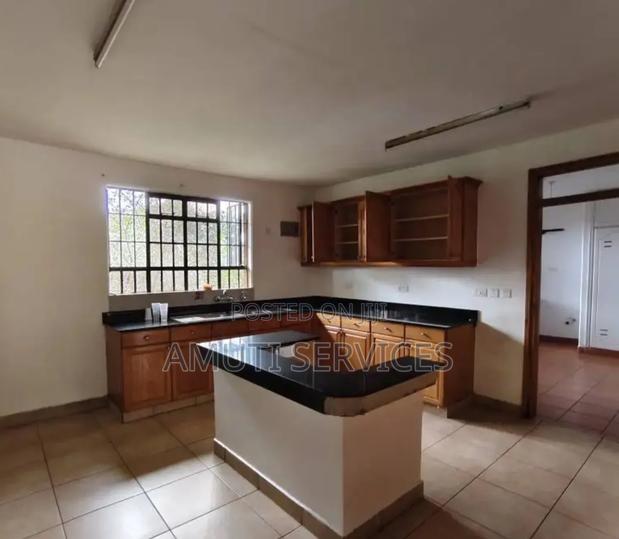 4bdrm Penthouse in Lavington, Valley Arcade for rent - thumbnail 3