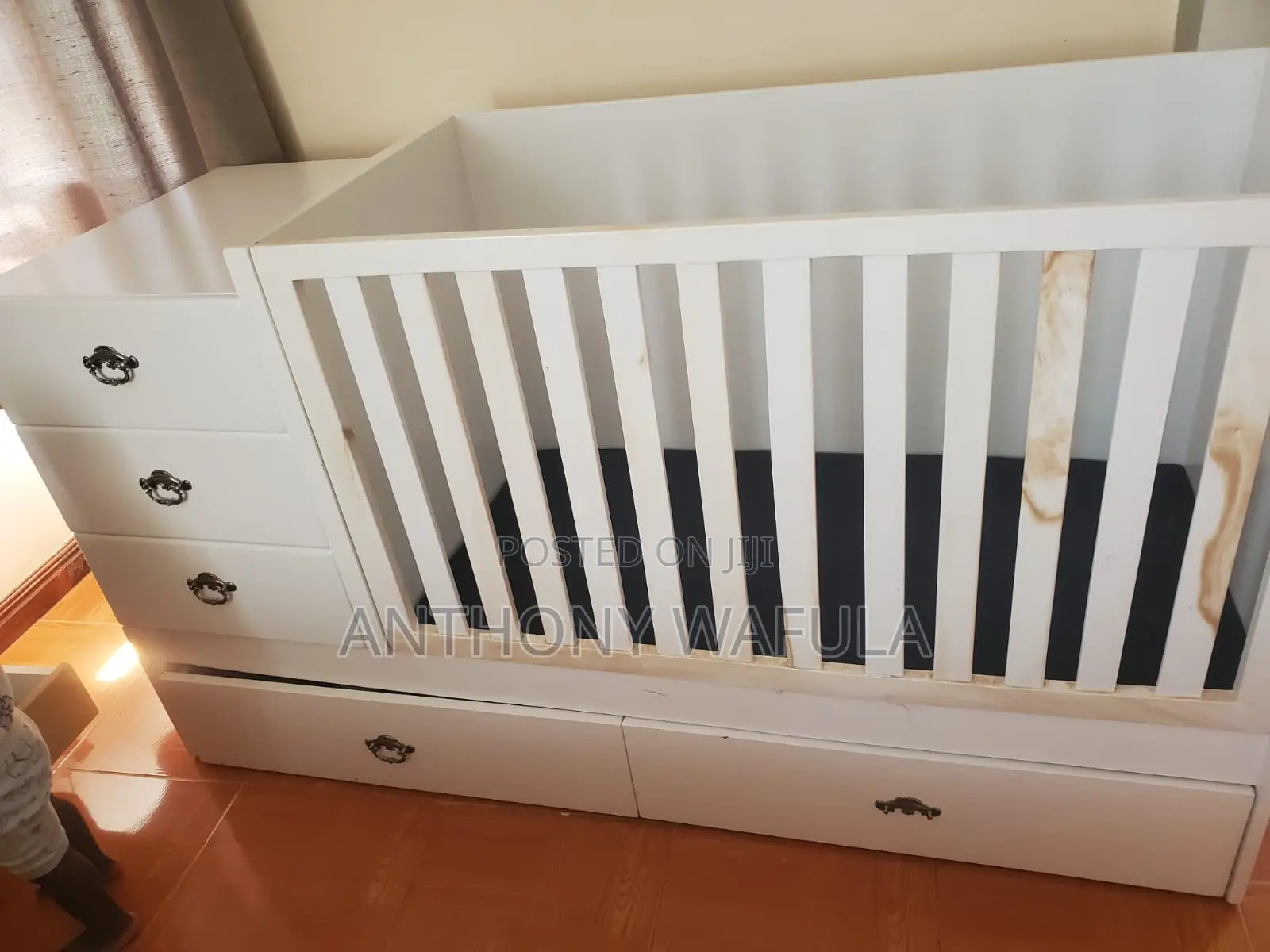 Baby Cot/Crib/Bed