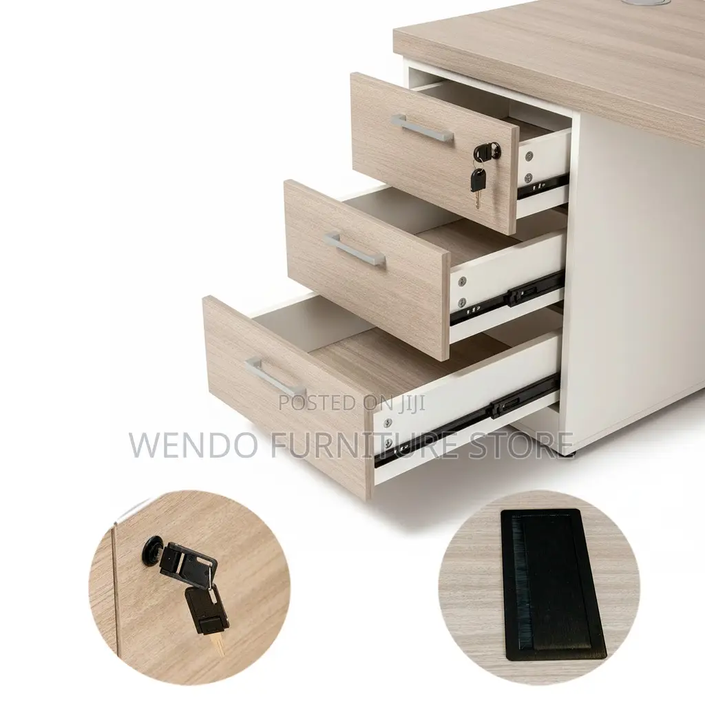 Office Desk; 1.6 Meters Executive Office Managers Desks